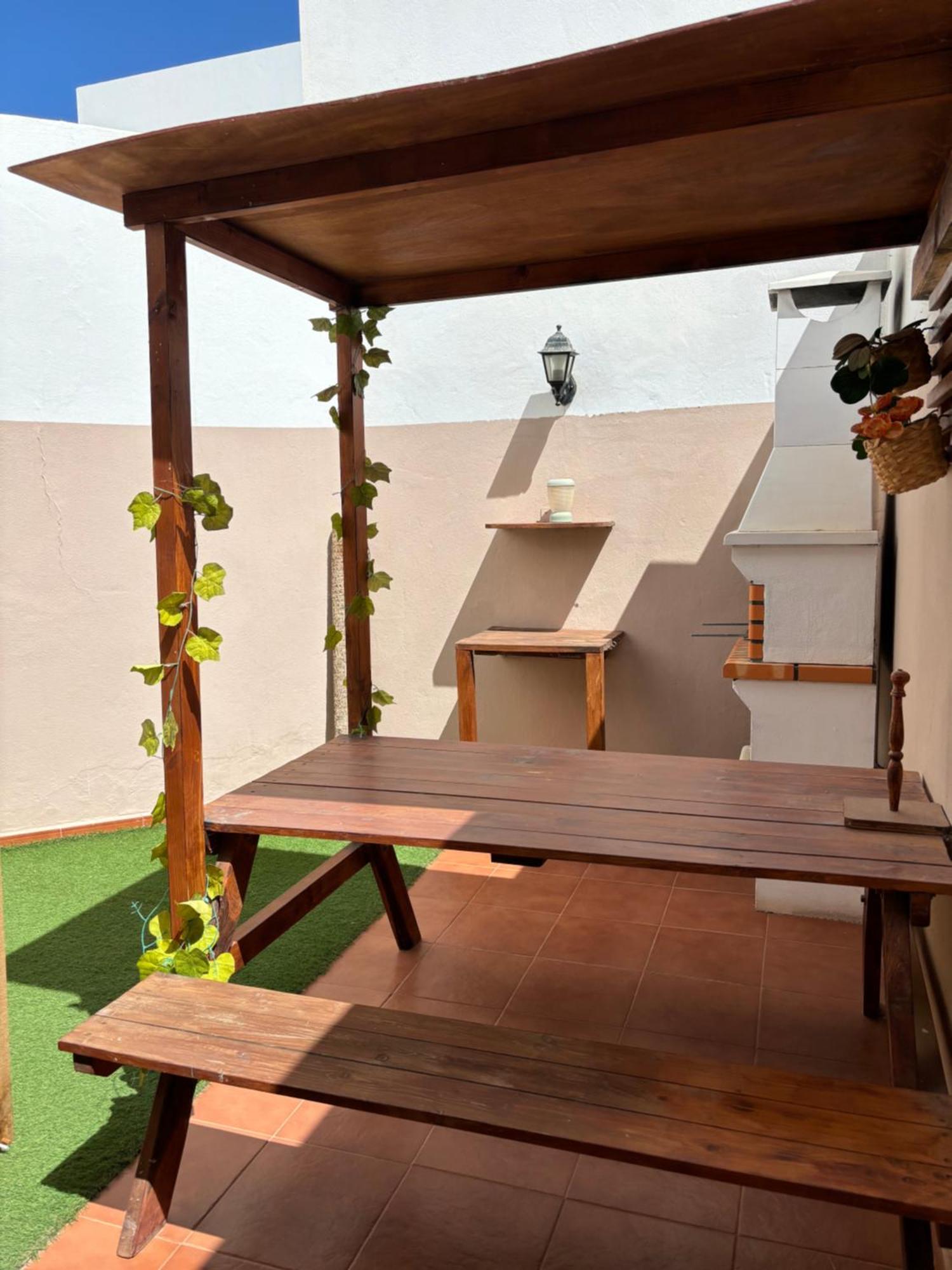 Casa Amplia Y Moderna De 3 Habitaciones En Complejo Con Piscina กอสตา เตกีสเซ ภายนอก รูปภาพ