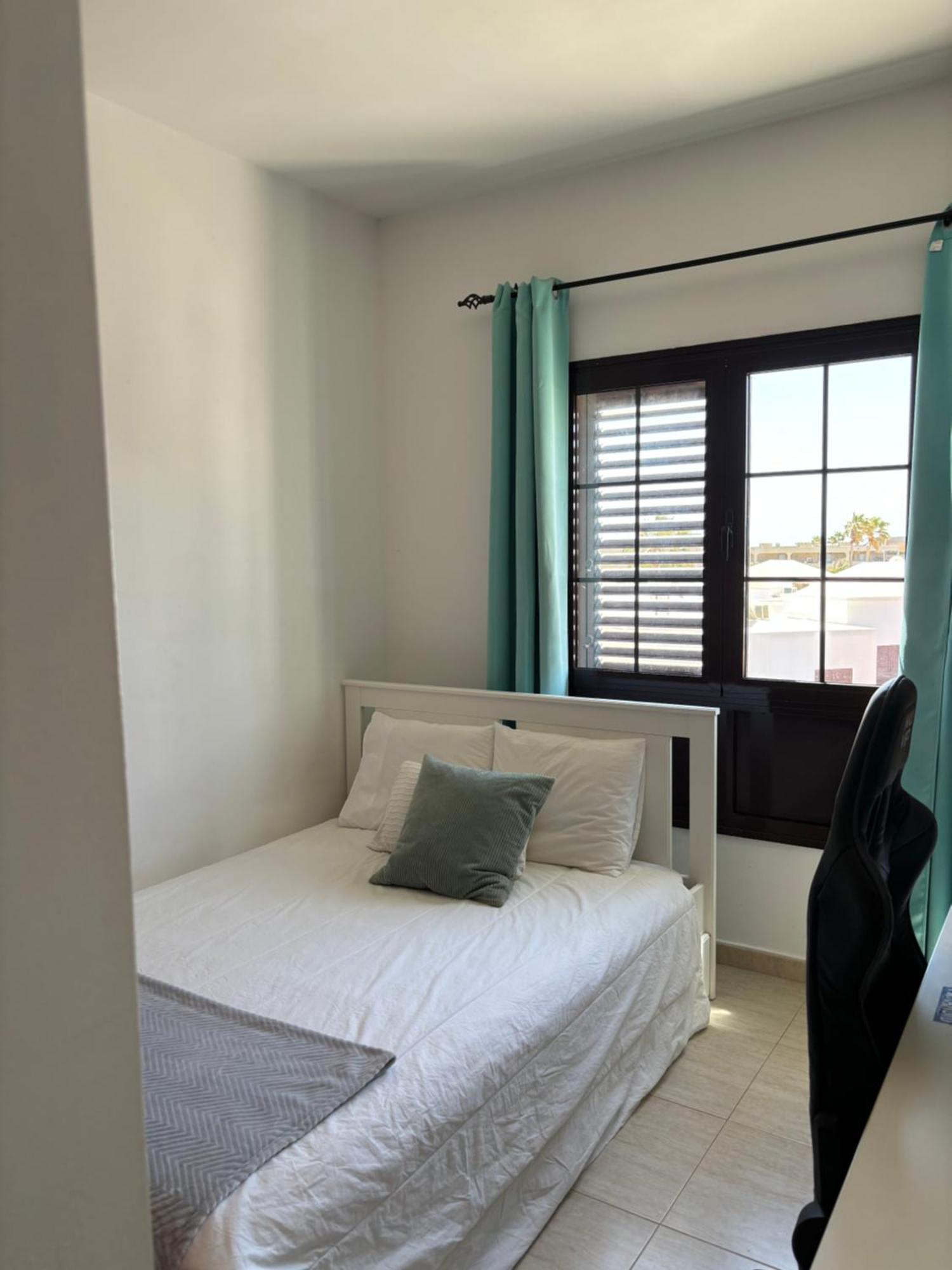 Casa Amplia Y Moderna De 3 Habitaciones En Complejo Con Piscina กอสตา เตกีสเซ ภายนอก รูปภาพ